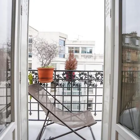 Charming Near Bois De Vincennes *